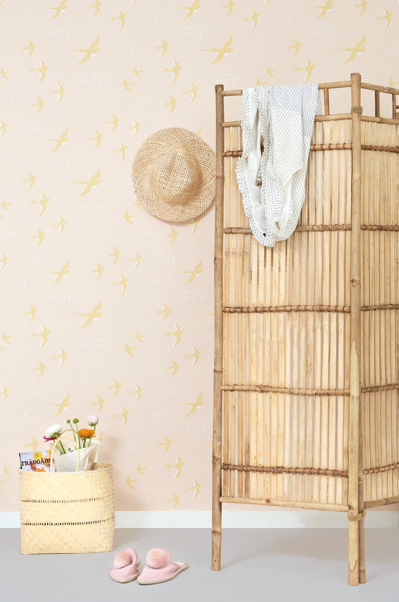 Majvillan - Follow the wind Wish upon your dreams