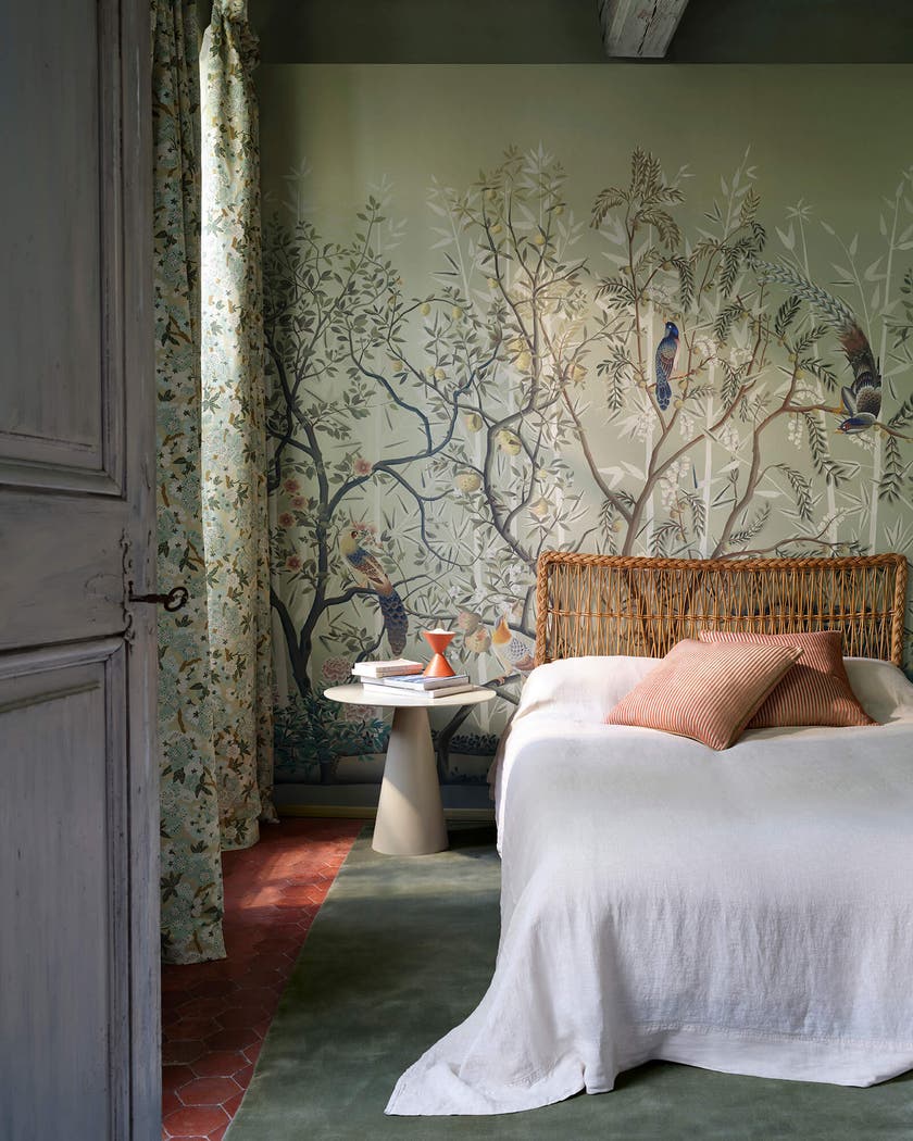 Manuel Canovas - La Voliere Laurier