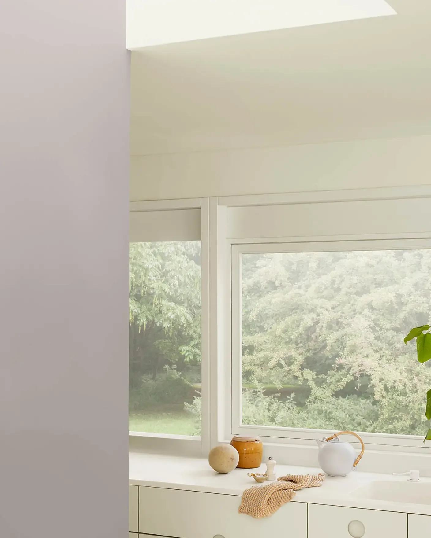 Lavender Touch 20186 - Jotun Lady Pure Color 10L