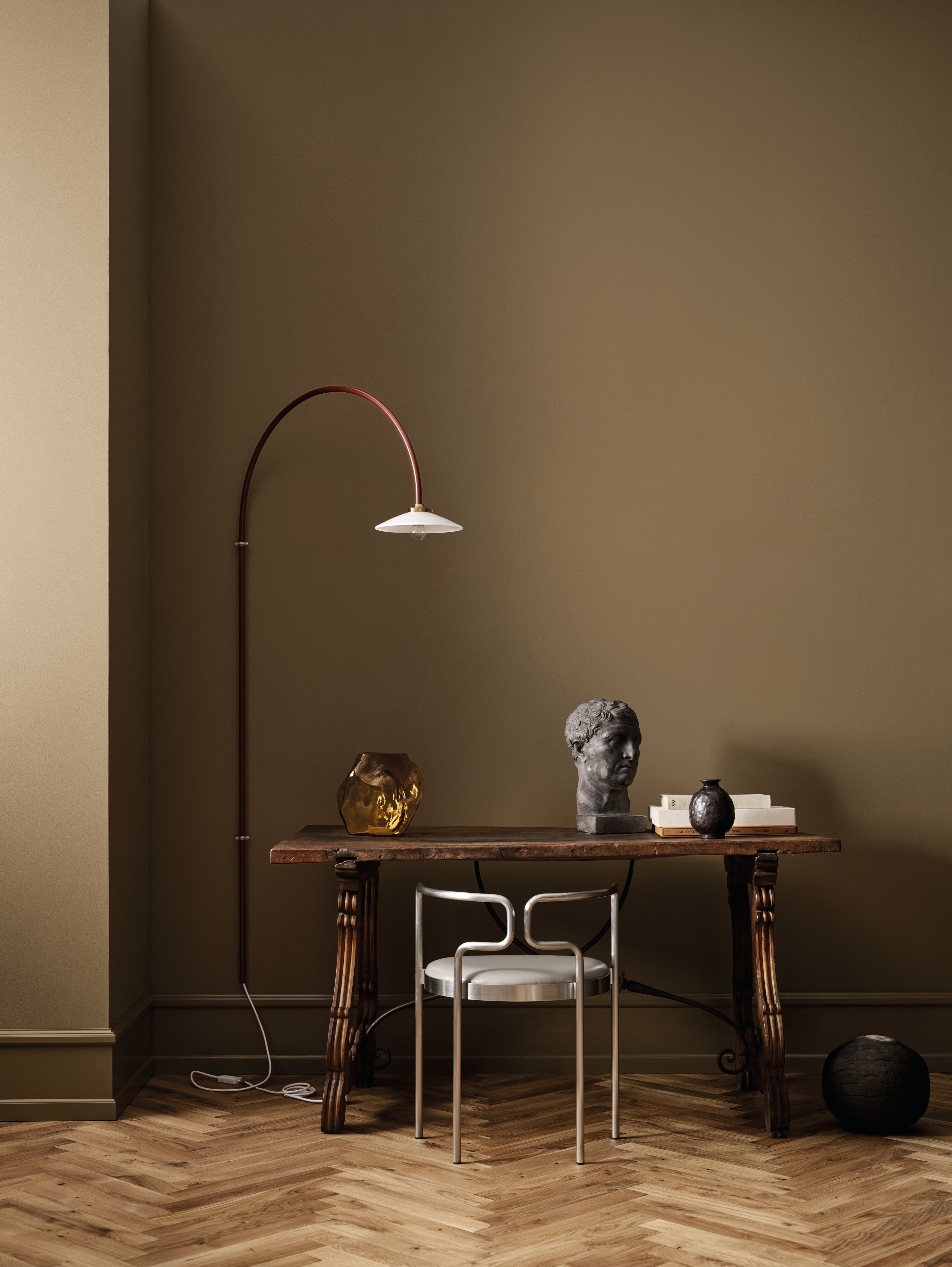 Golden Walnut 1974 - Jotun Lady Pure Color