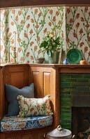 Monkshood Tangerine/Sage Bedford Park Wallpapers