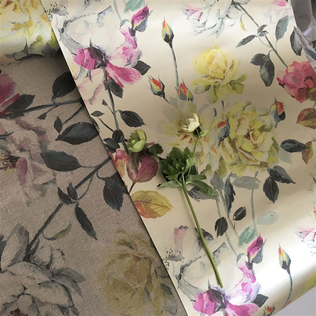 Designers Guild - Couture Rose Edit Florals Wallpaper