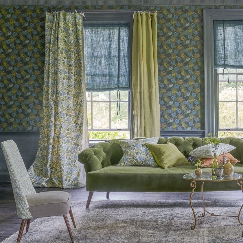 Designers Guild - Carlisle Fauna Heritage Wallpaper