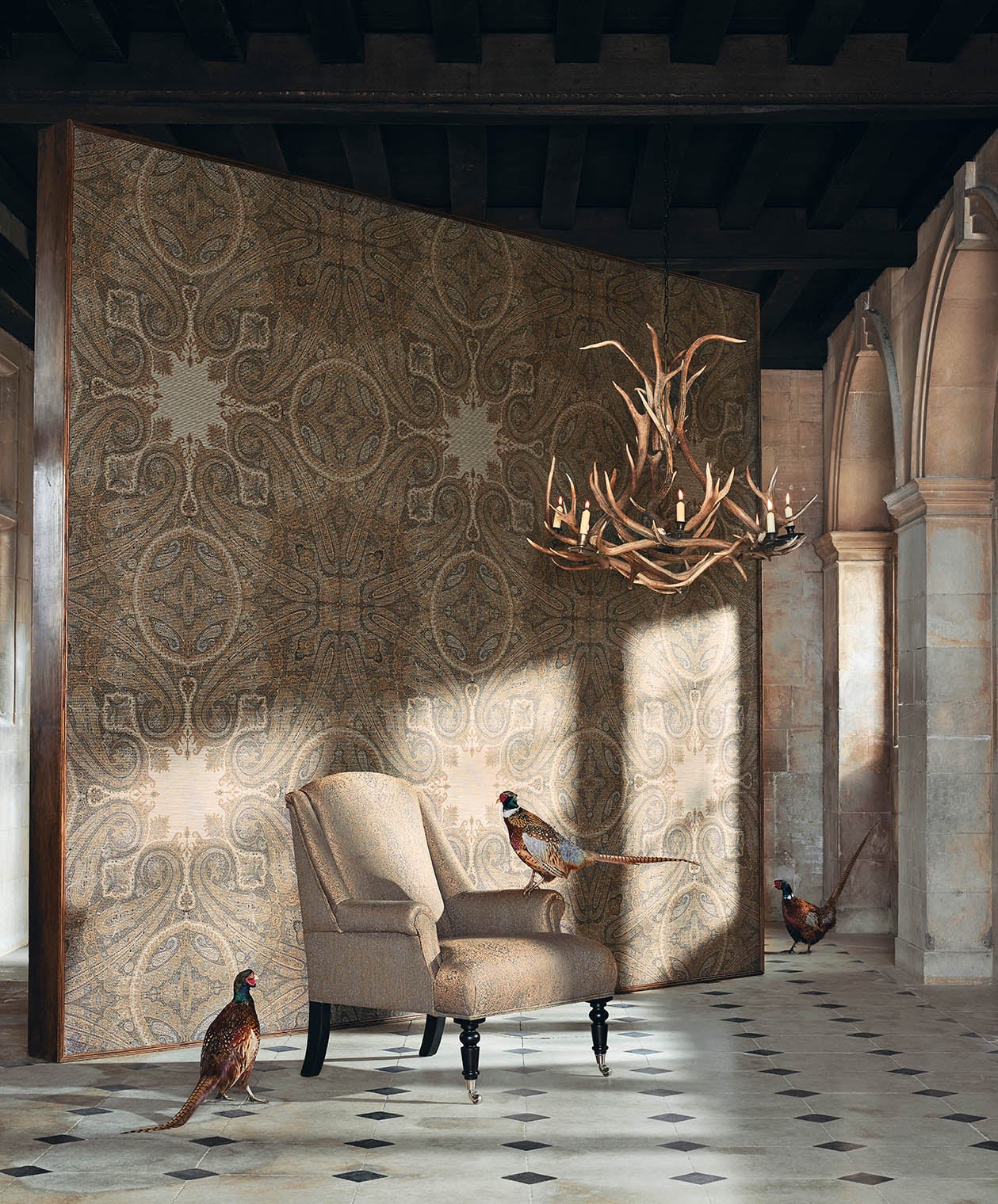 Zoffany - Elswick Paisley Blue Umbe Cotswolds Manor Wallpaper