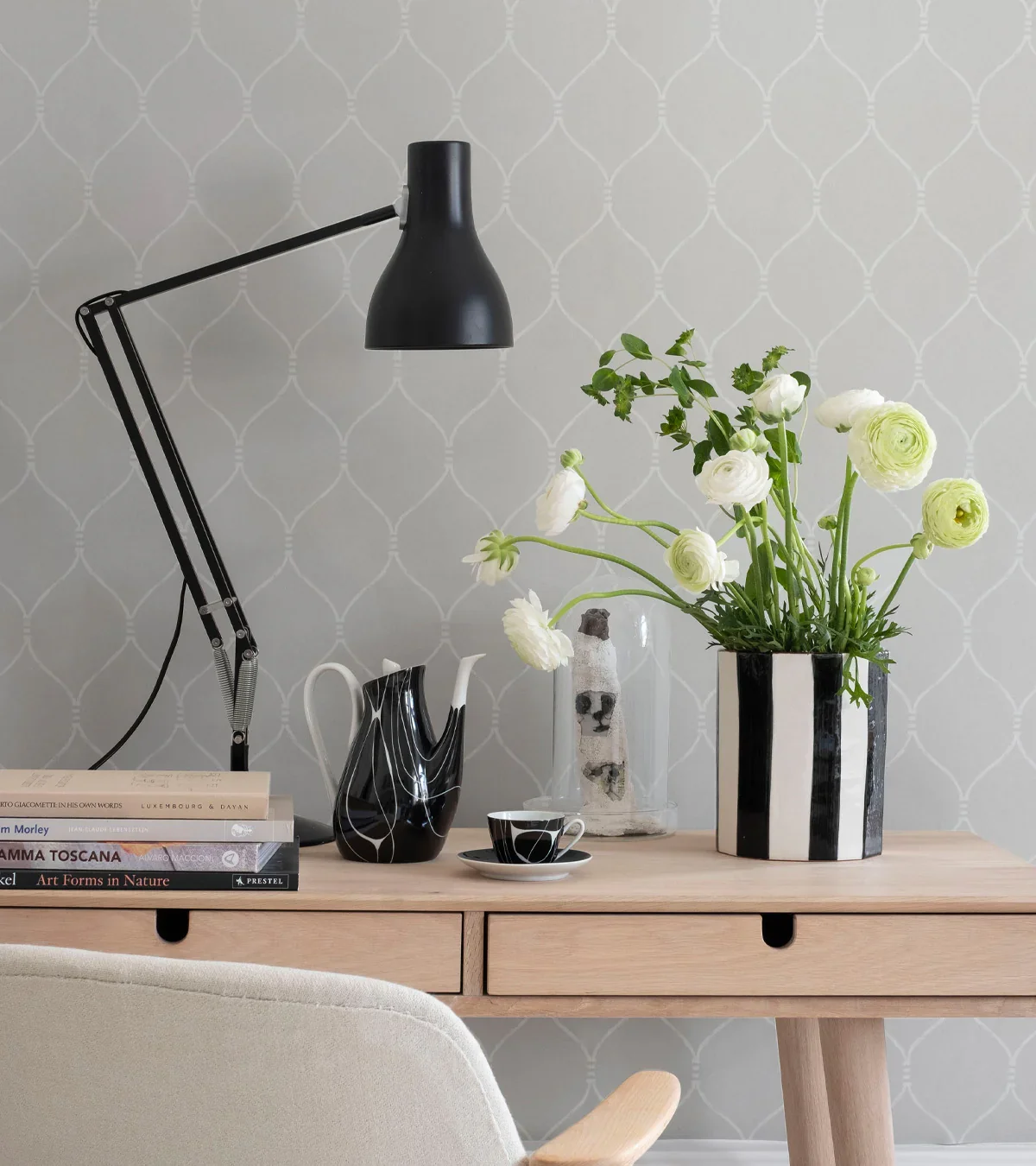 Espalier - Sandstone White