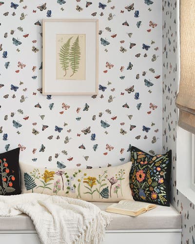 Midbec Tapeter - Butterfly House