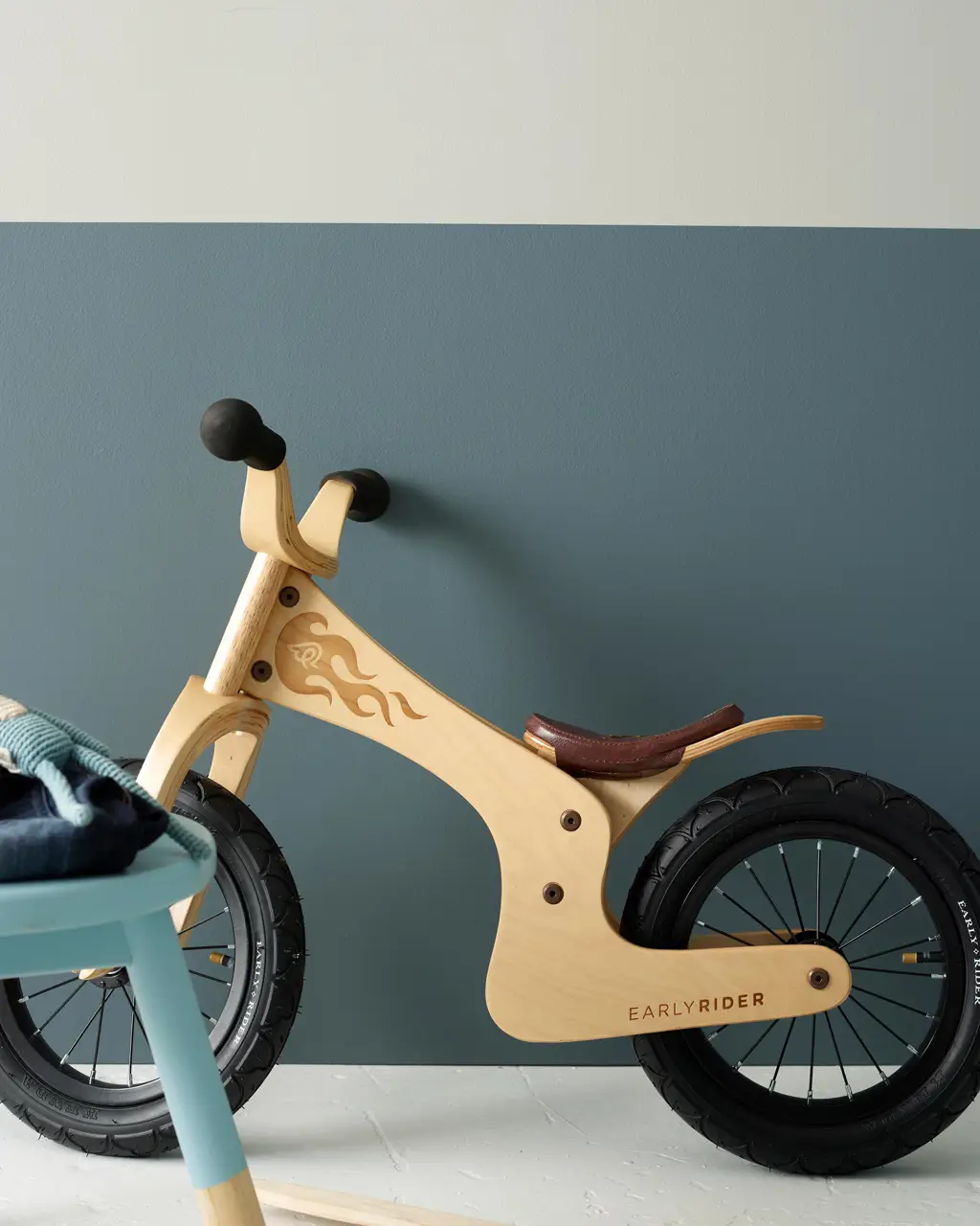 St. Pauls Blue 5030 - Jotun Lady Pure Color 10L