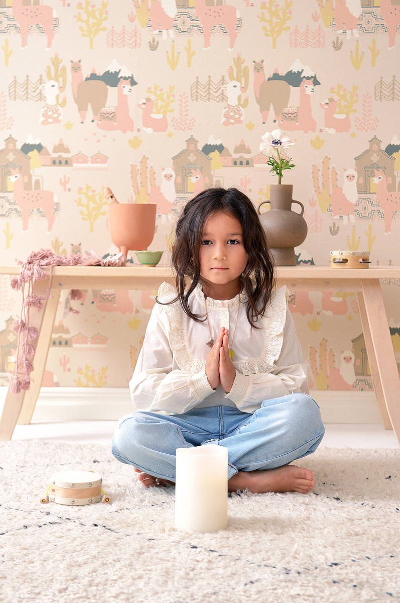 Majvillan - Lama Village Poetry