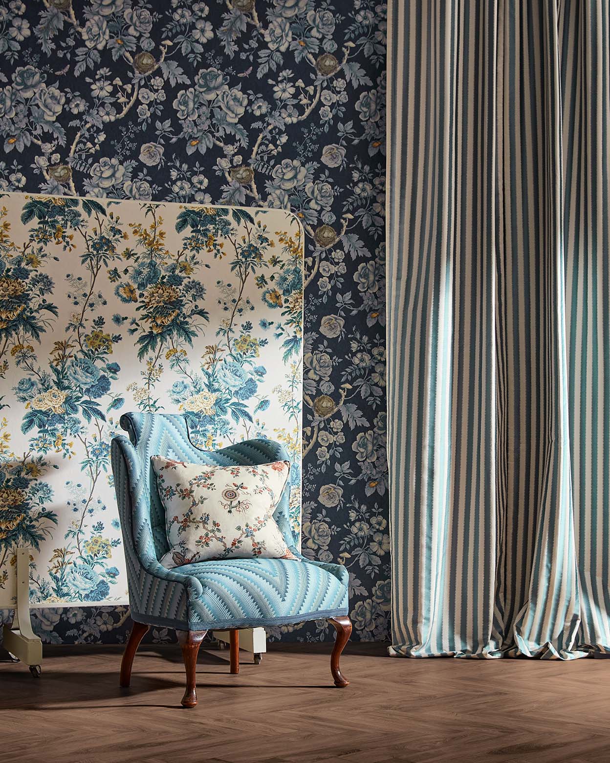 Sanderson - Tansy Bloom Atlantis Sanderson x Giles Deacon