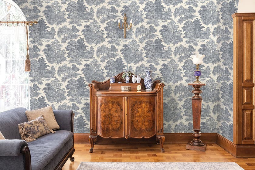 Intrade - Blenheim Blue Tales of the Manor Tapet