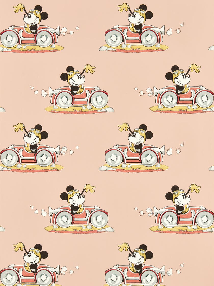 Minnie On The Move Candy Disney Home X Sanderson W