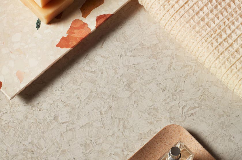 Megalit White - Våtrumsmatta