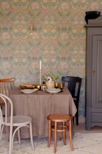 Majvillan - June Poetry