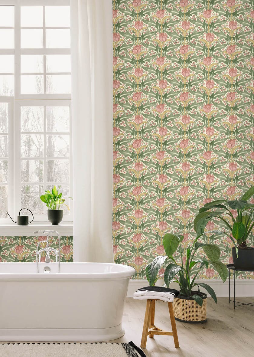 GP&J Baker - Brantwood Tulip & Jasmine Blush BW45104-4