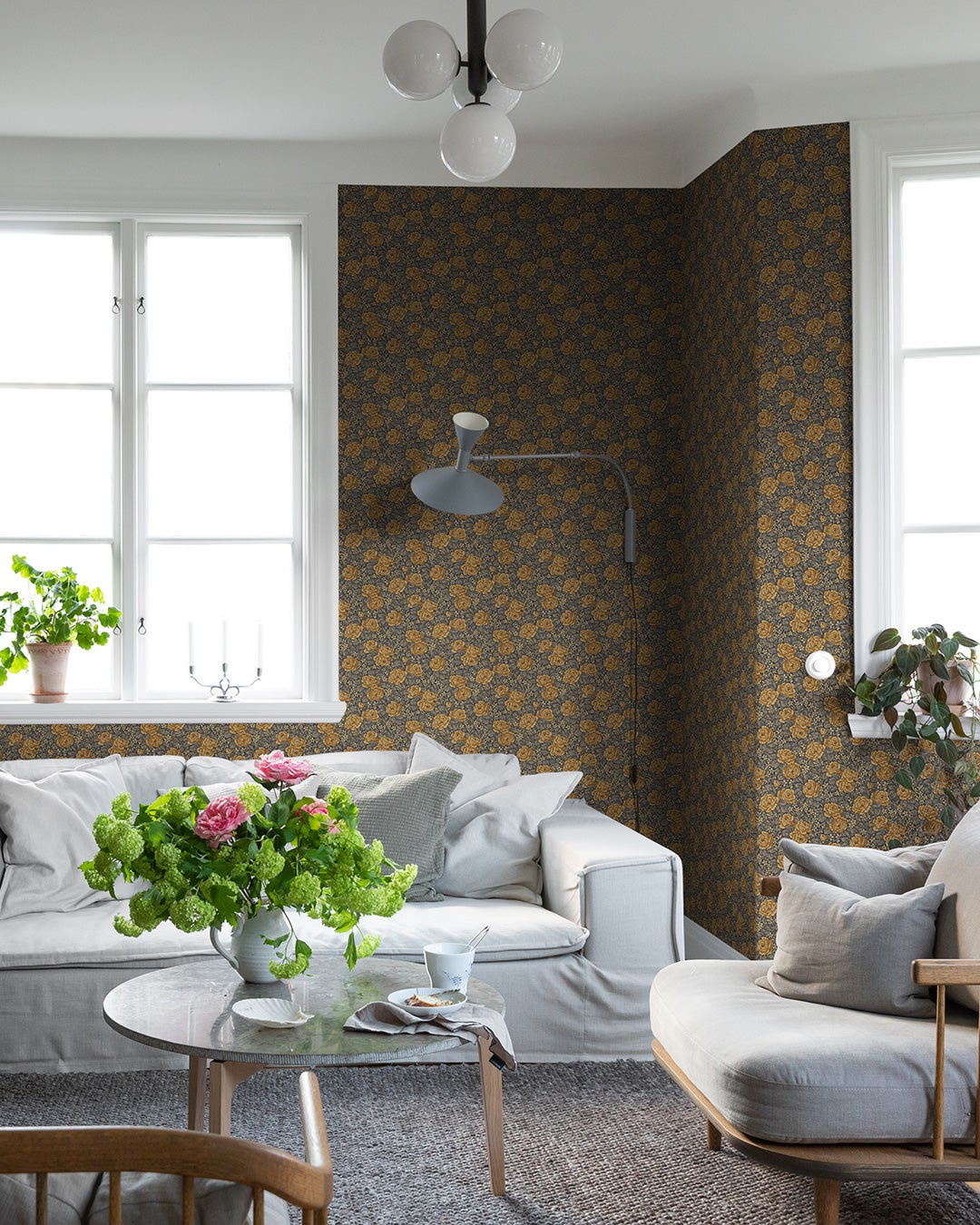 Midbec Tapeter - Rosengång