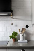 Old Tradition Vit 13x13