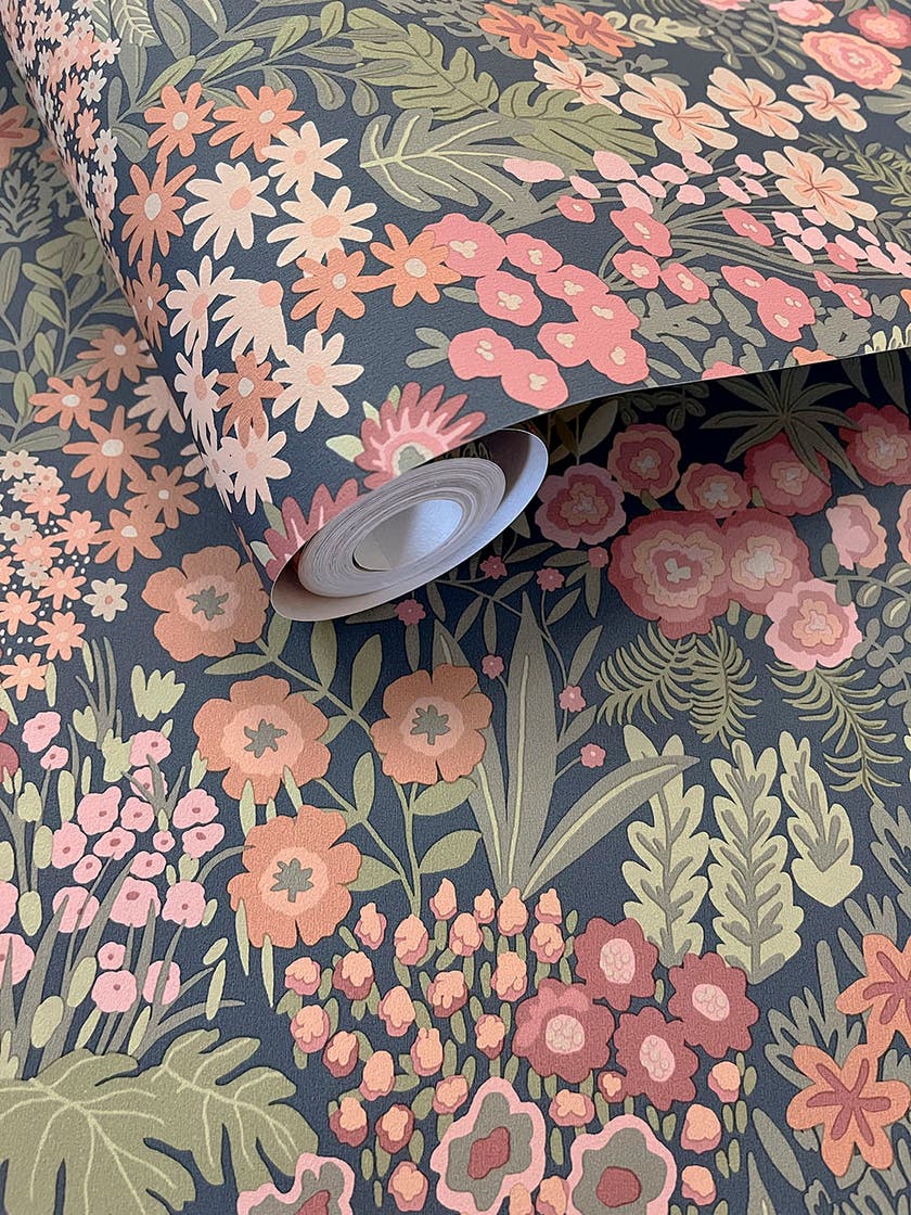 Intrade - Lysandra Navy Multi Tales of the Manor Tapet