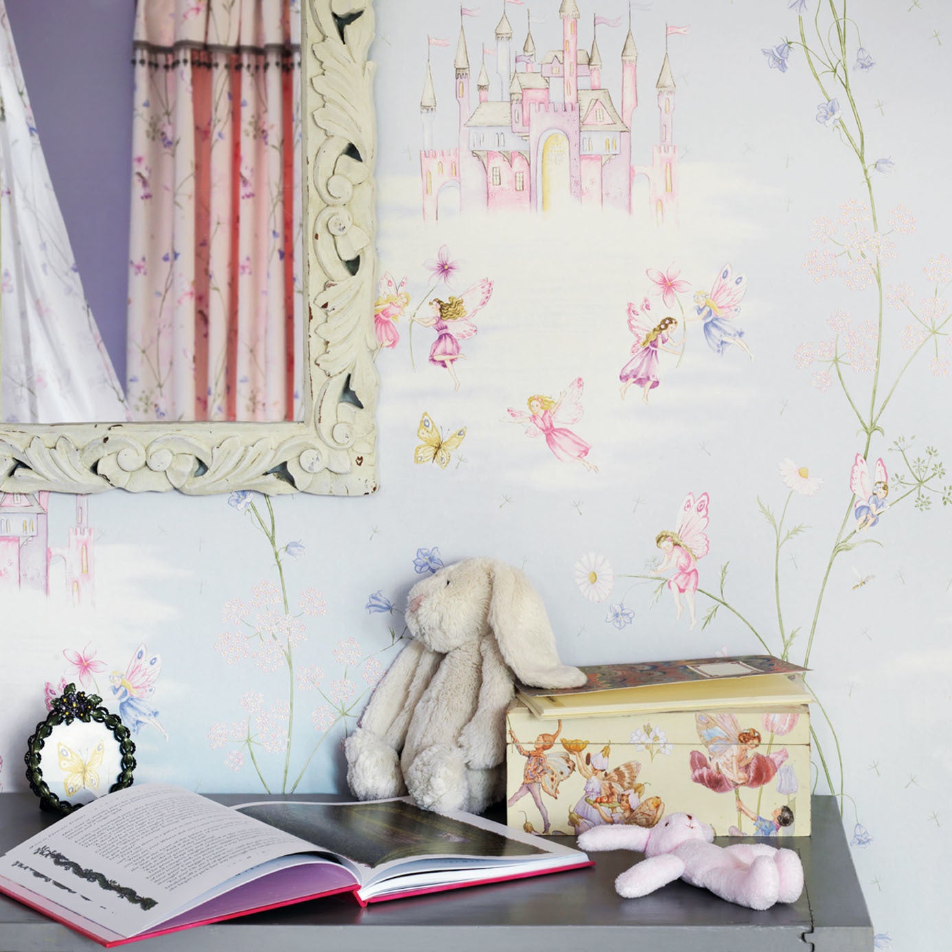 Sanderson - Fairy Castle Pink Abracazoo Wallpapers