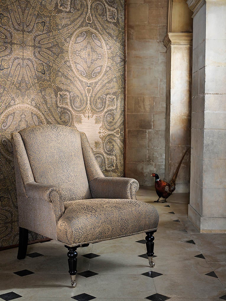 Zoffany - Elswick Paisley Blue Umbe Cotswolds Manor Wallpaper