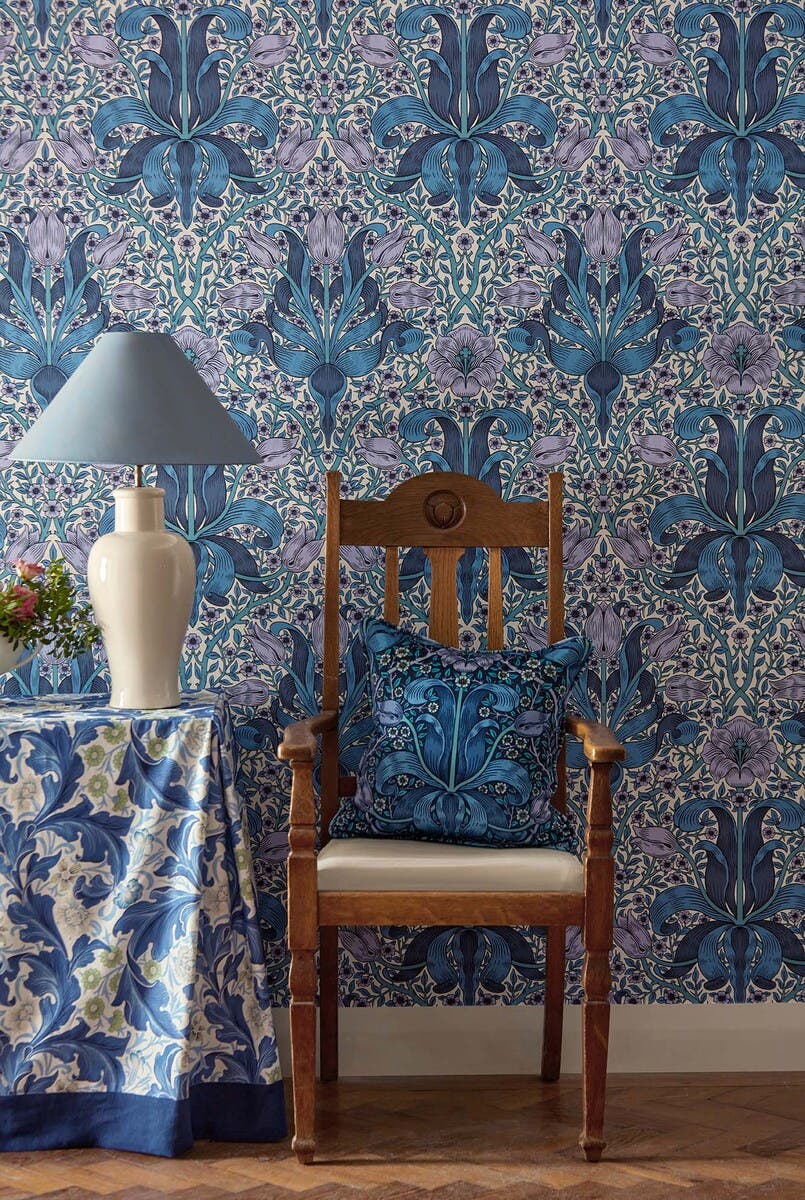 Spring Thicket Indigo/Lil Bedford Park Wallpapers