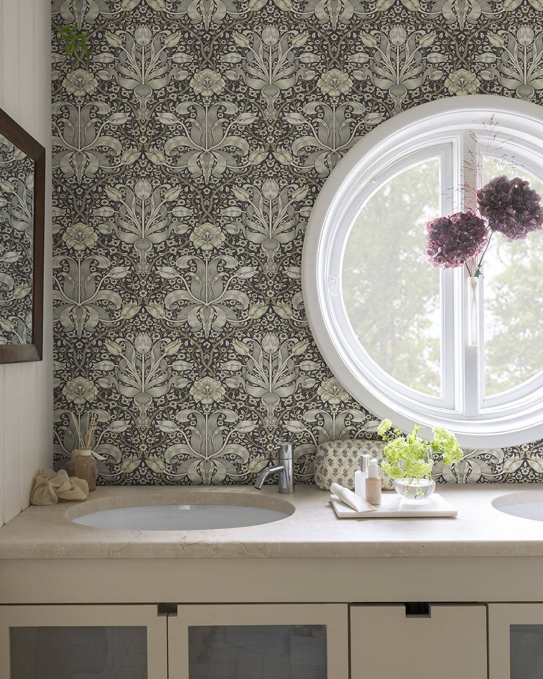 Midbec Tapeter - Spring Thicket