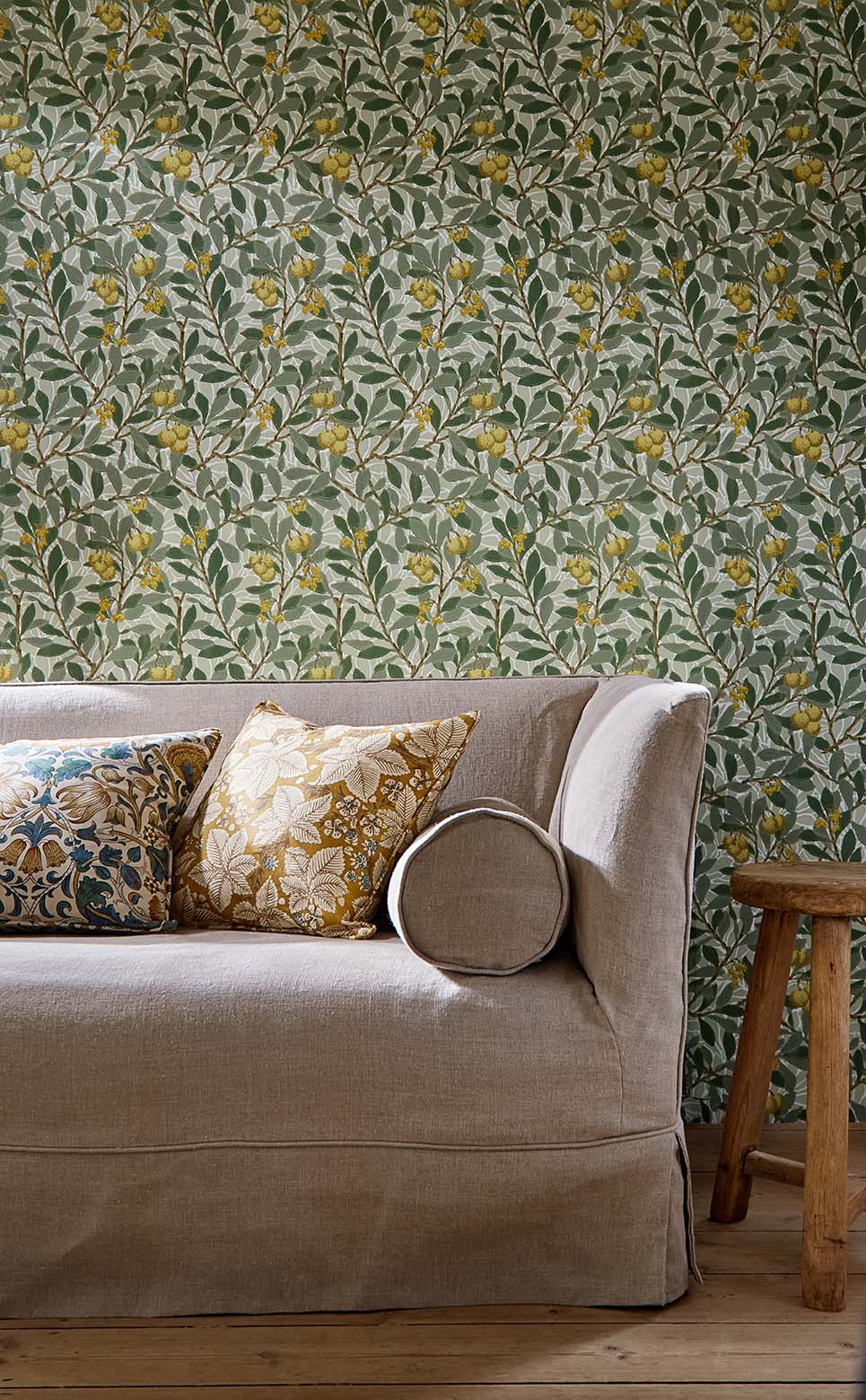 Morris & Co - Arbutus Sage/Lemon Morris and Friends Wallpa