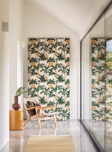 Osborne & Little - Amphora Irisa Amphora Emerald/Gol