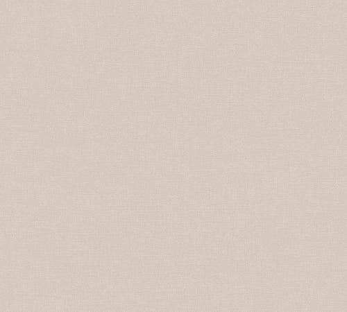 Metropolitan Stories III Lea Bali, Maha Dubai