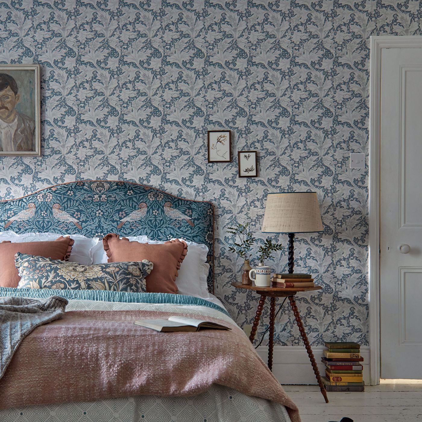 Morris & Co - Wallflower Woad Blue Emery Walkers House Wall