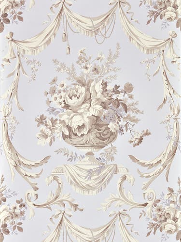 Sanderson - Andromeda`s Cup Tyrian Li Sanderson x Giles Deacon