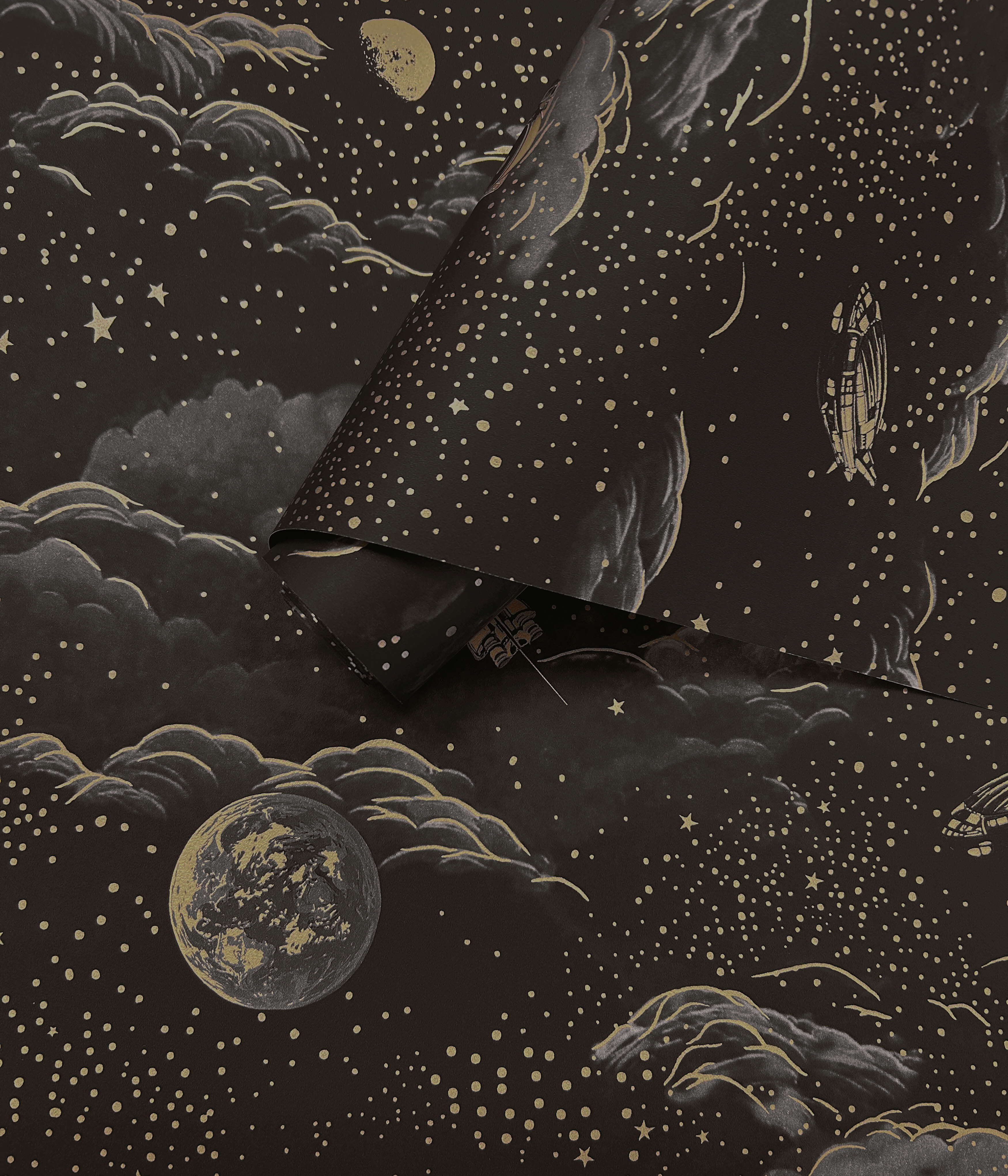 Intrade - Lost in Space Black/Gold