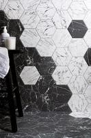 Marriott Marquina hex 14x16,3