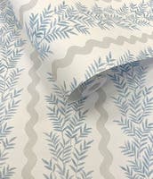 Pipkin Stripe Neutral Blu Tales of the Manor Tapet