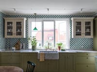 Stig Lindberg Prunus