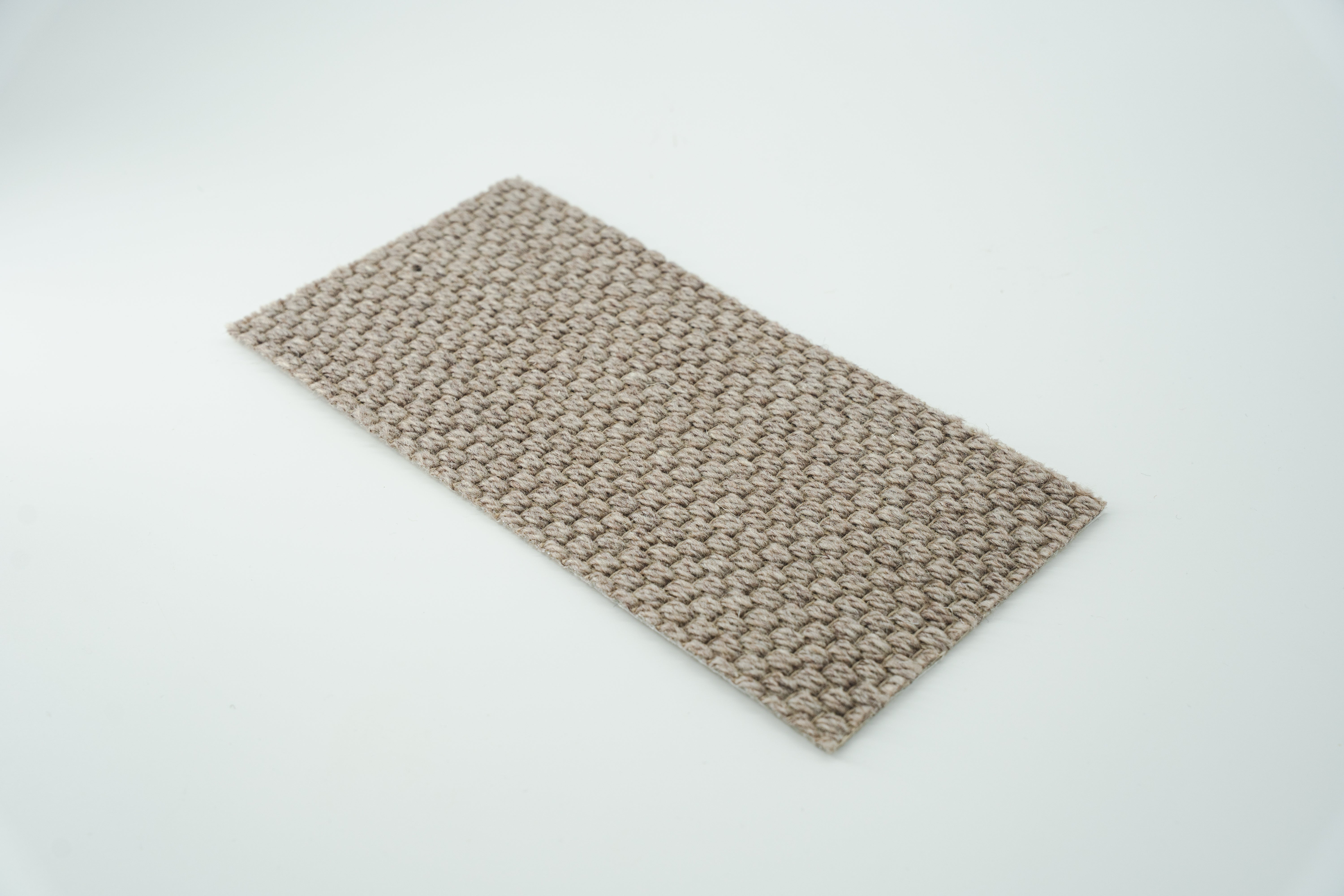 Lotus Ljusbrun 116 - Kjellbergs Textilgolv