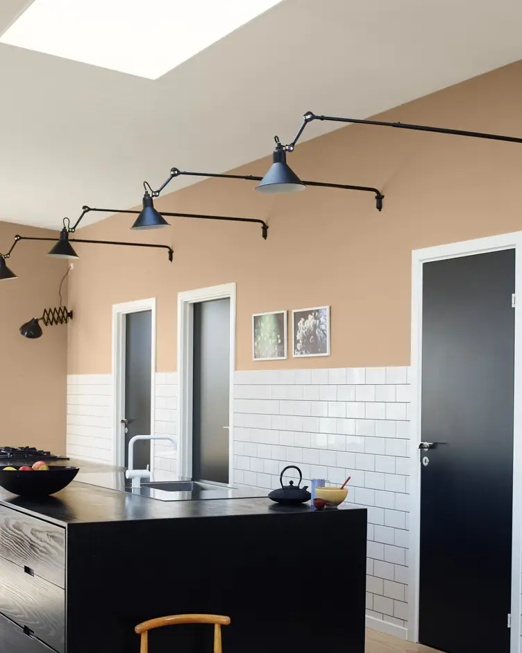 Cashmere 10683 - Jotun Lady Pure Color 10L