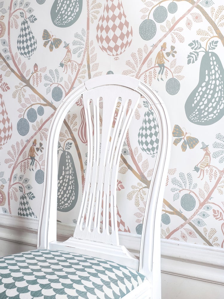 Fruit Garden - White Pastel