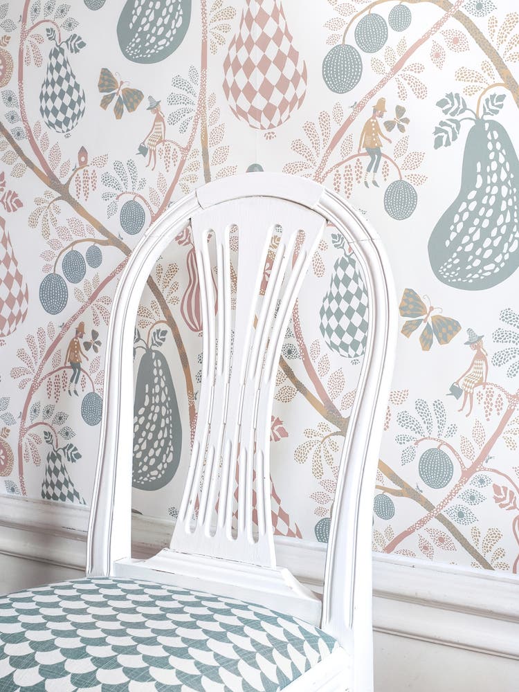 Fruit Garden - White Pastel