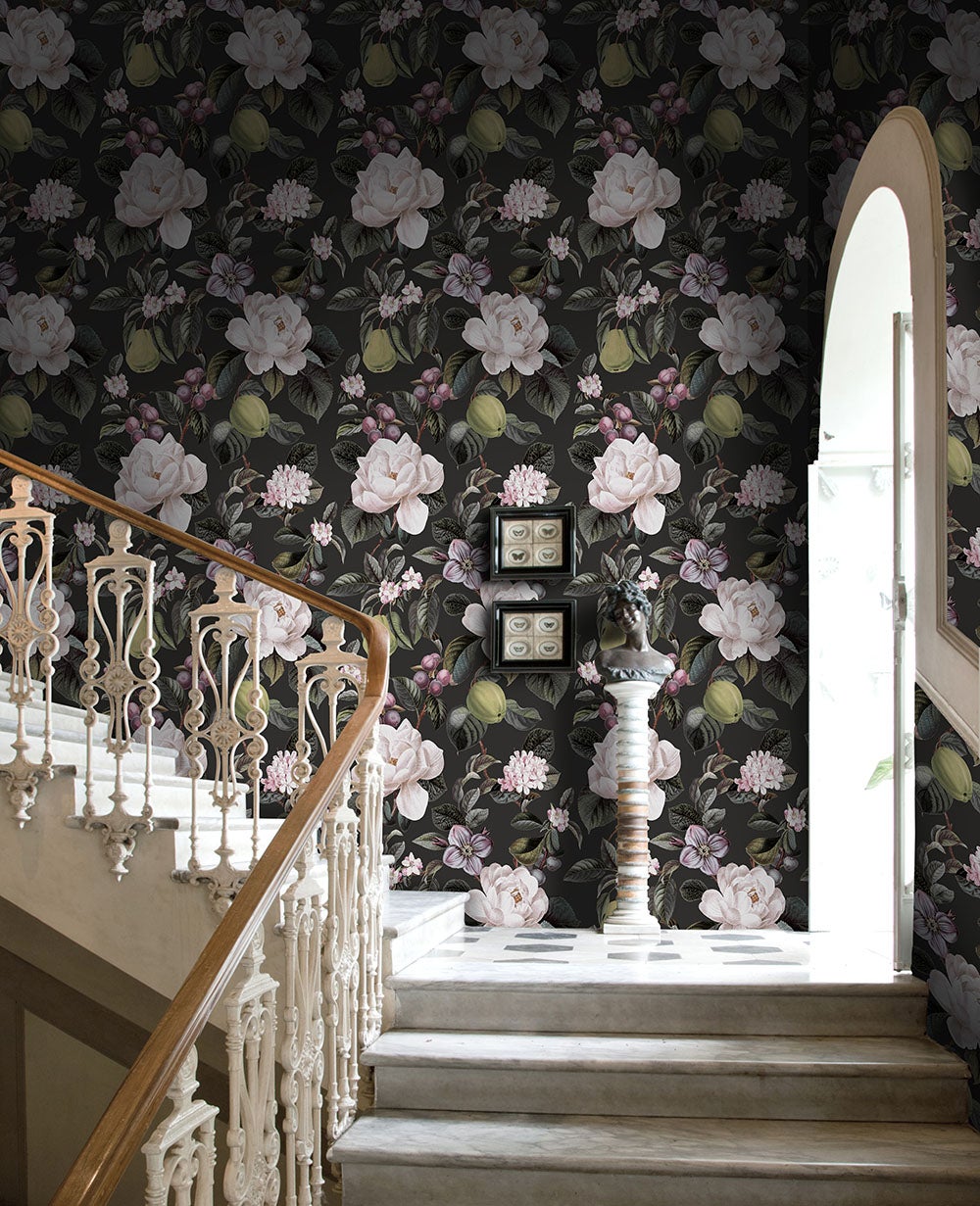 Intrade - Pendula Charcoal Tales of the Manor Tapet