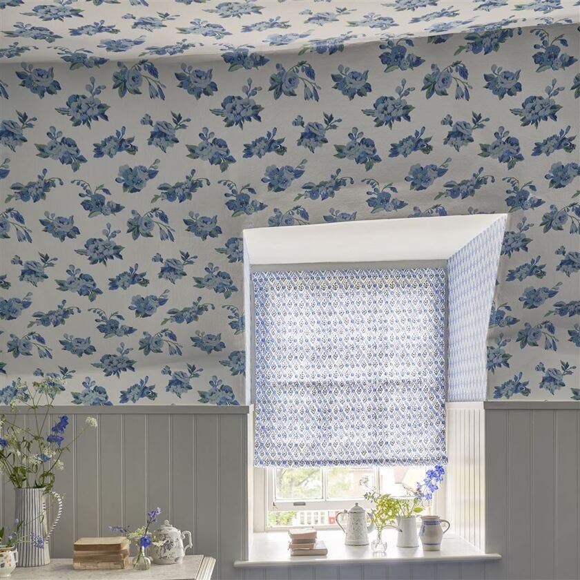 Craven Street Flower Heritage Wallpaper