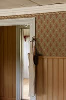 Eugen Bård Röd Gammalsvenska Papper