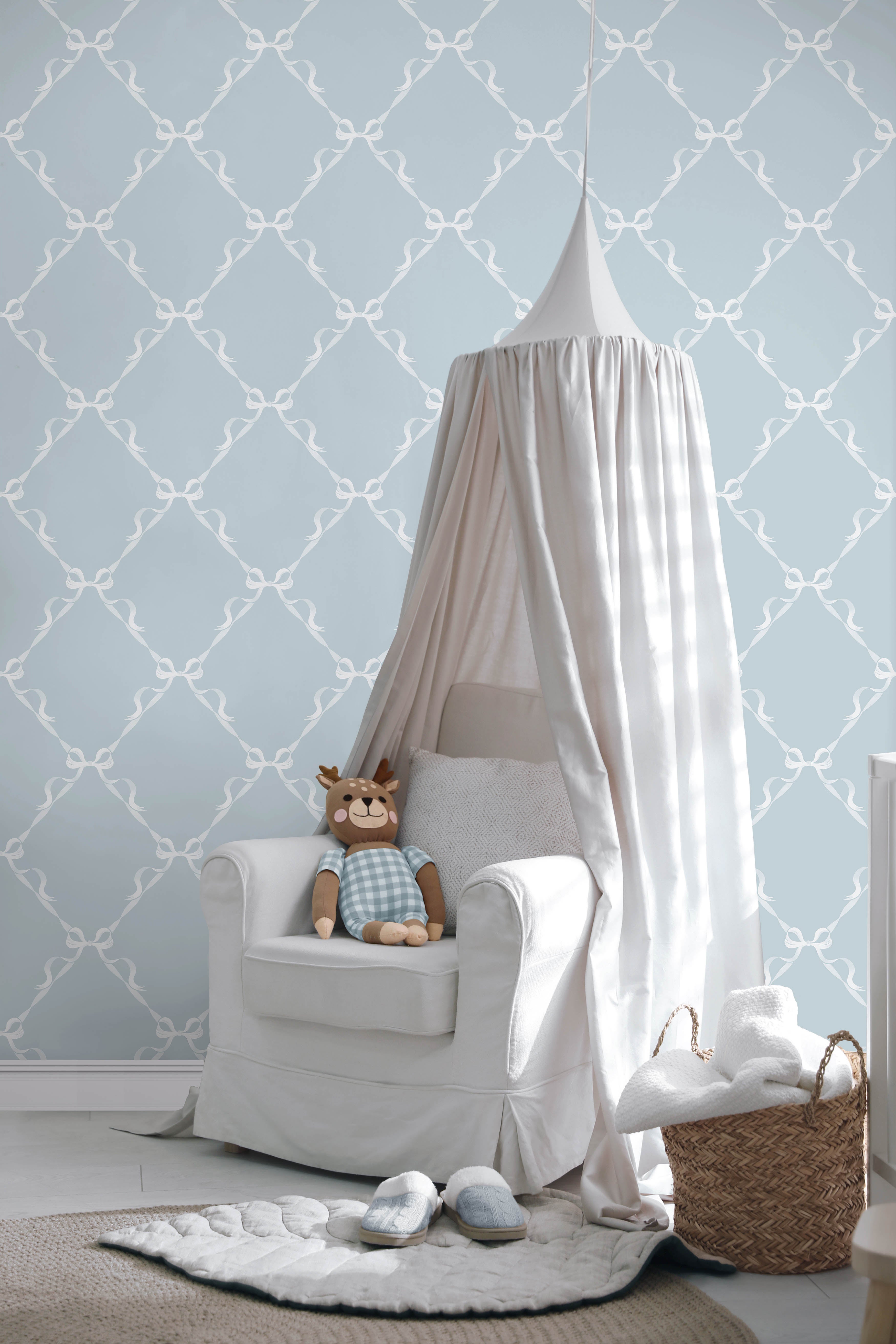 Intrade - Tied With a Bow Sky Blue