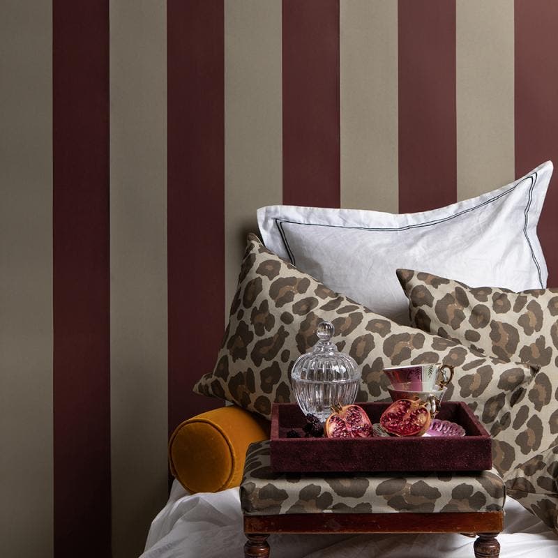 Stripe Forward Red LB1316