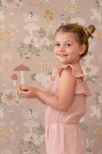 Majvillan - Old garden Poetry