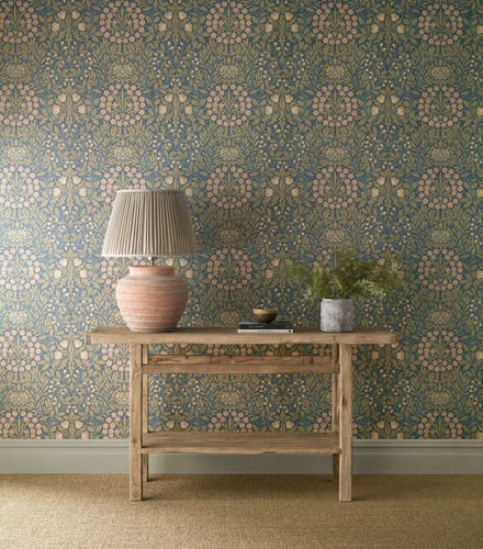 Morris & Co - Daisy & Oak Powder Blue Blush