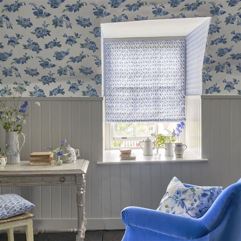 Craven Street Flower Heritage Wallpaper