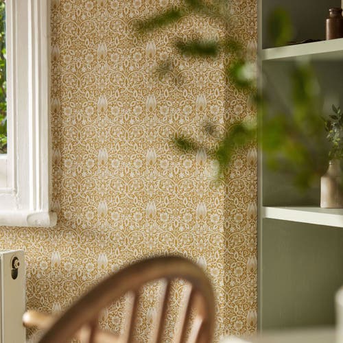 Morris & Co - Borage Sunflower Emery Walkers House Wall