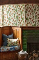Monkshood Tangerine/Sage Bedford Park Wallpapers