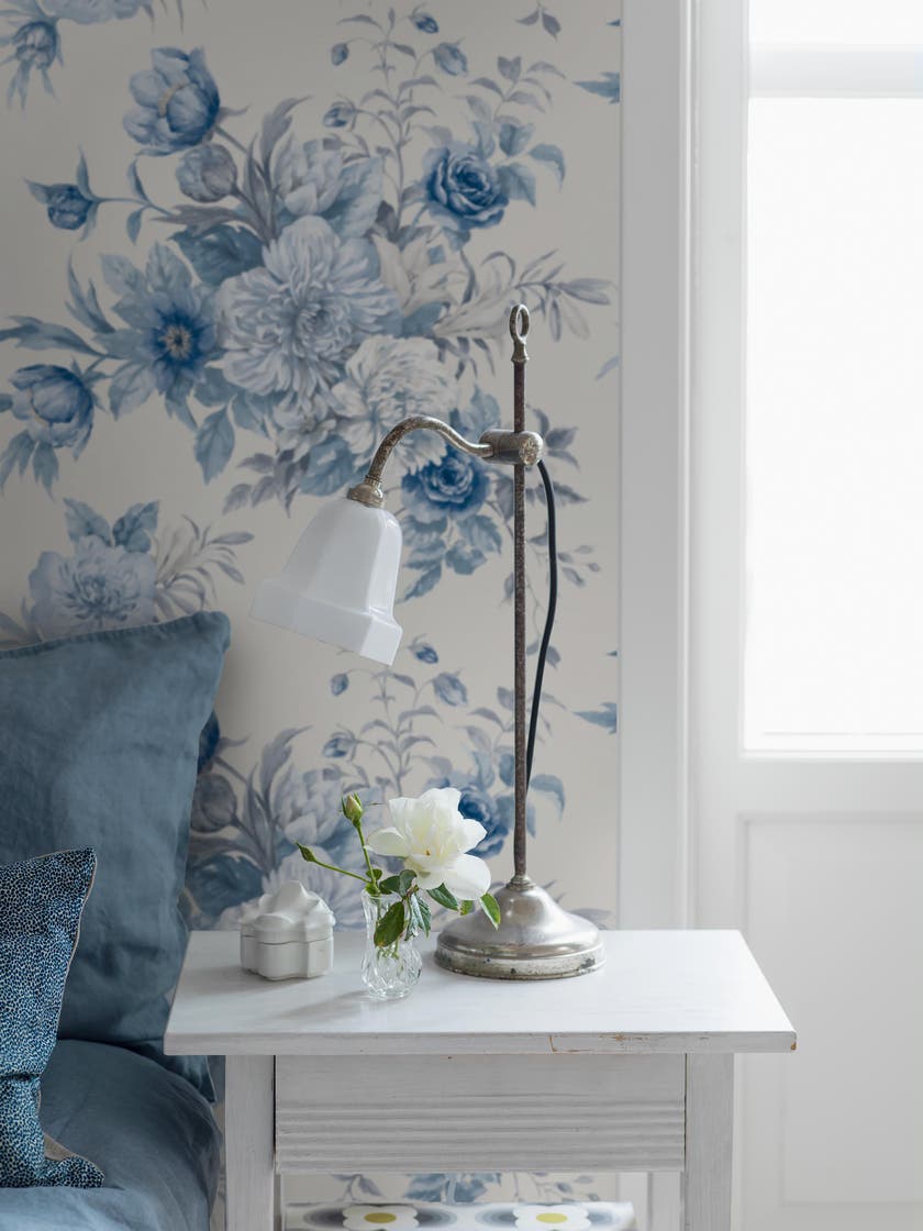 Boråstapeter - Floral Charm - Blue & White