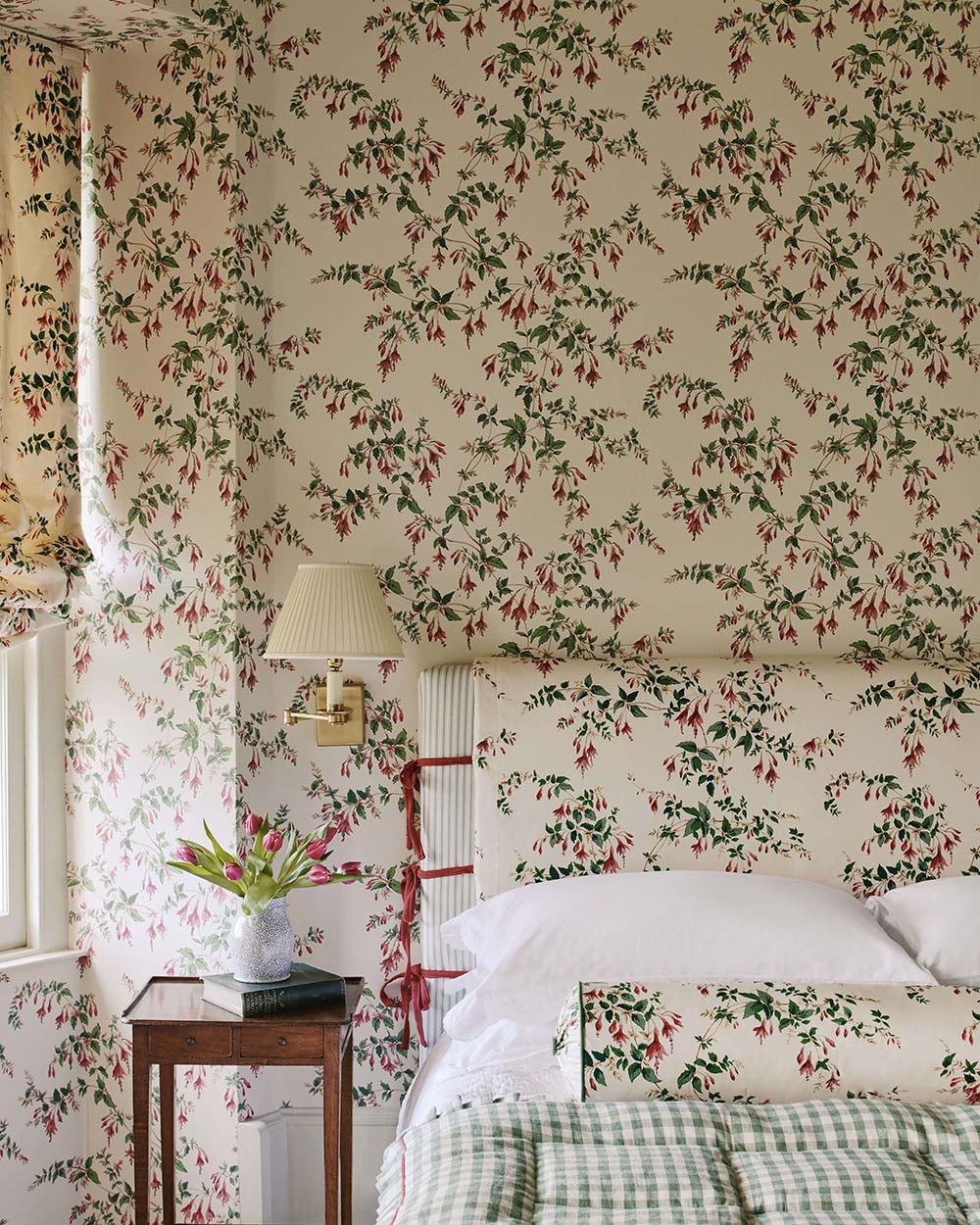 Colefax and Fowler - Fuchsia Red/Forest